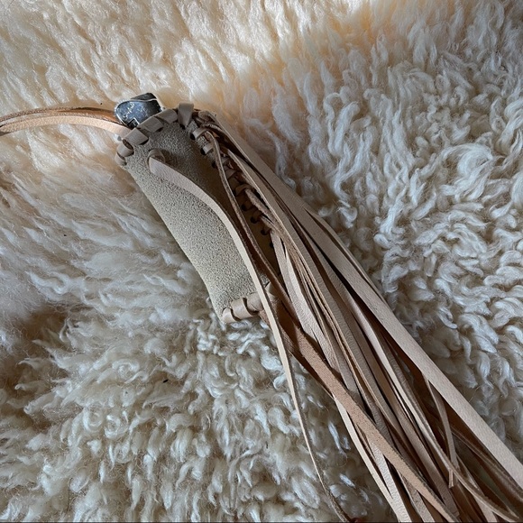 HANDMADE Suede and Deerskin Tan Leather Firekeeper Lighter Holder Necklace - Picture 8 of 9